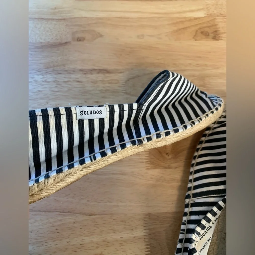 Soludos white and black striped espadrilles size 40 9.5
